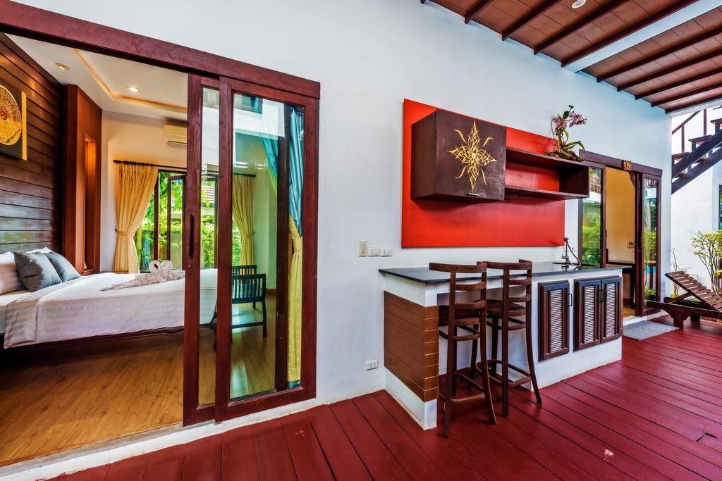 Assada Boutique Hotel Kata Phuket Kültér fotó