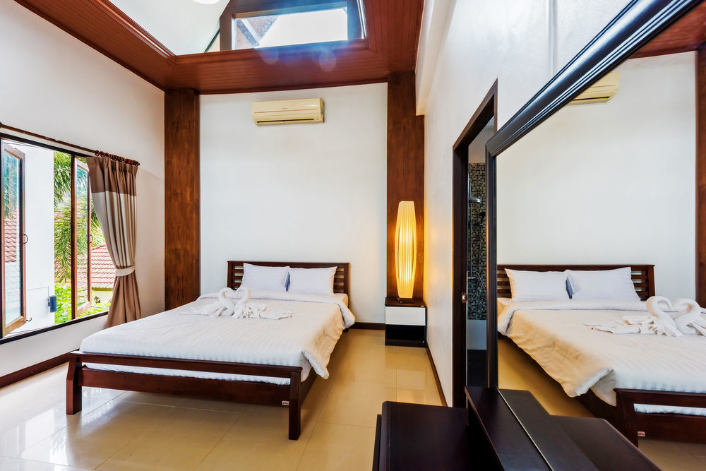 Assada Boutique Hotel Kata Phuket Kültér fotó