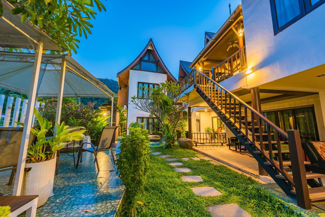 Assada Boutique Hotel Kata Phuket Kültér fotó