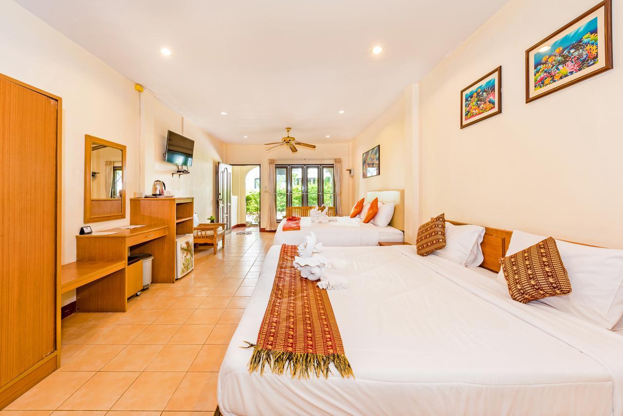 Assada Boutique Hotel Kata Phuket Kültér fotó