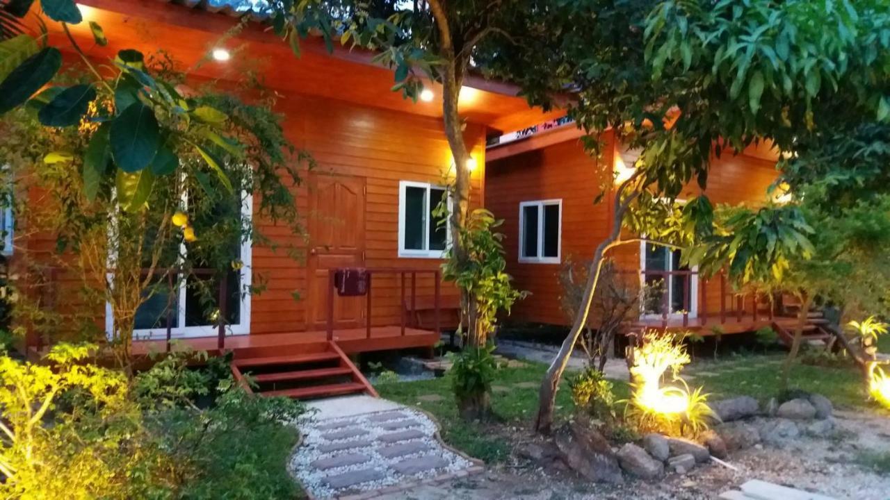 Assada Boutique Hotel Kata Phuket Kültér fotó